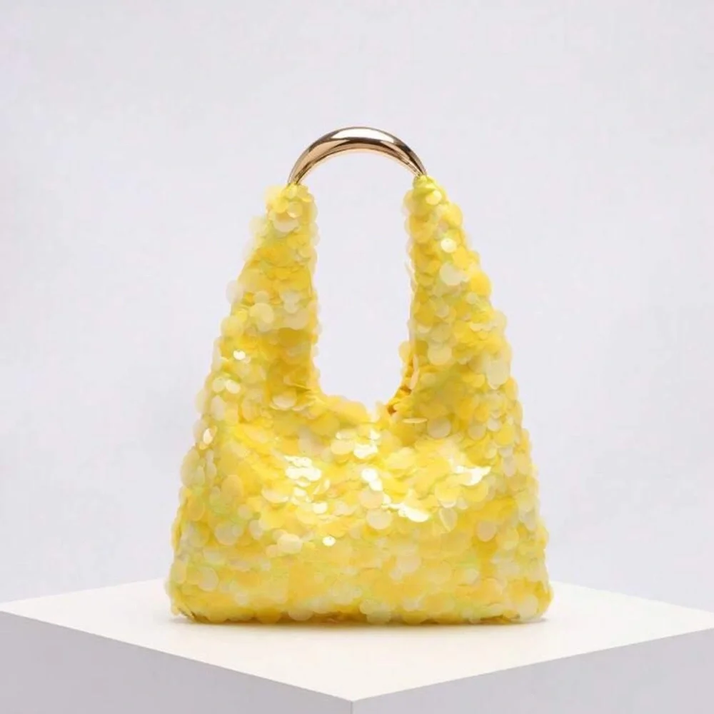 🌟 Yellow Sequin Bag 🌟 - Picture 1 of 7